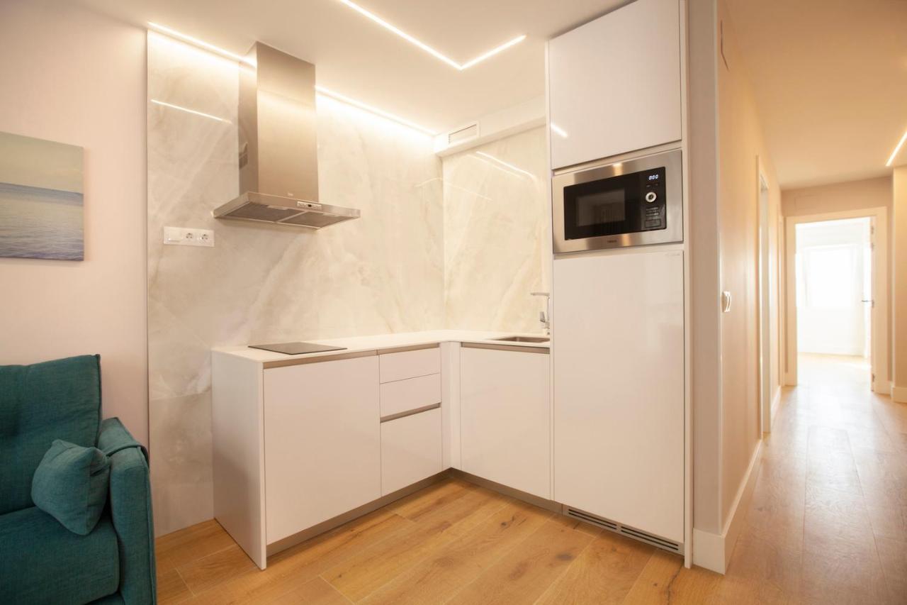 Apartamentos Reina Victoria Santander Exterior photo