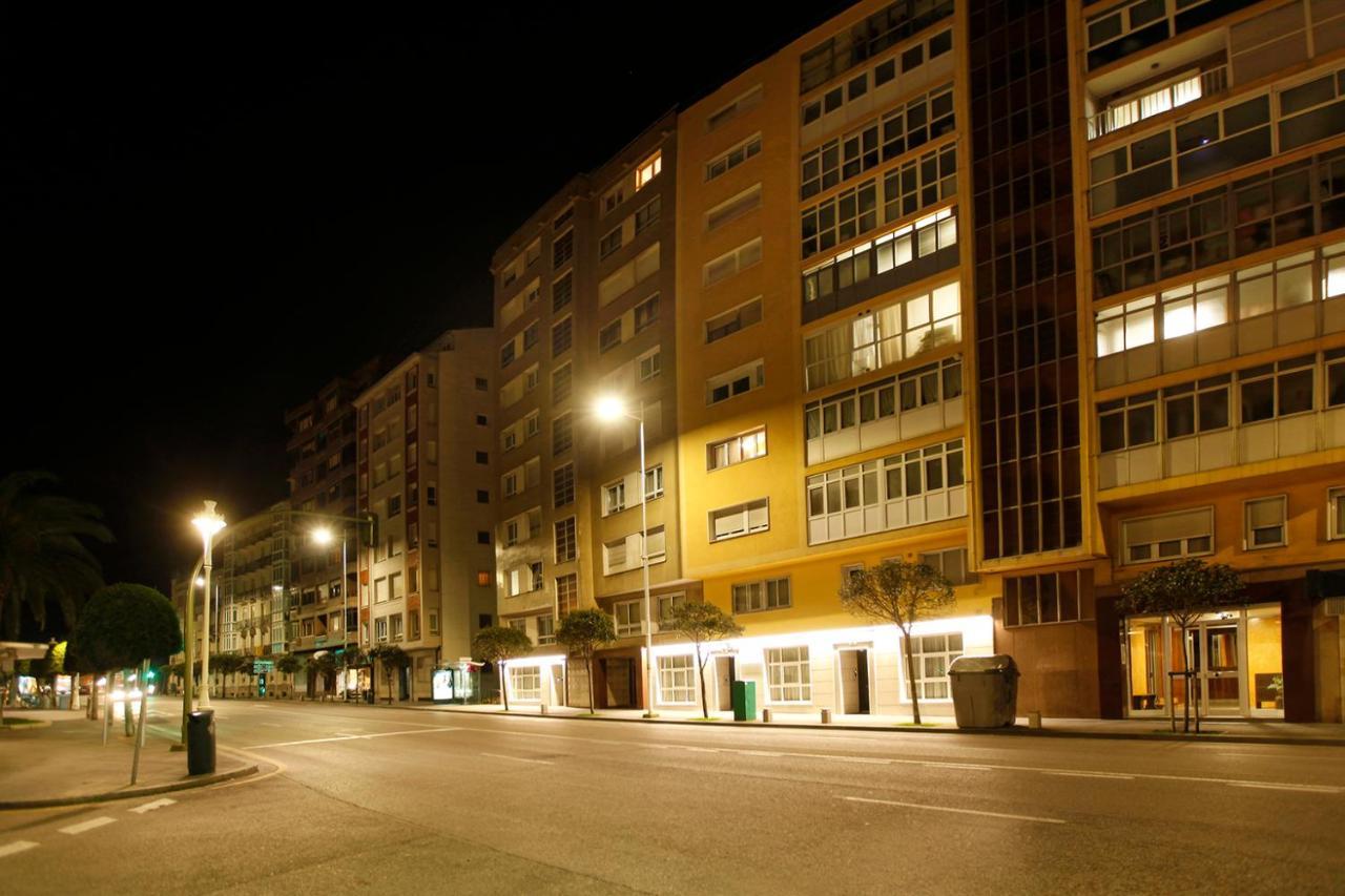 Apartamentos Reina Victoria Santander Exterior photo